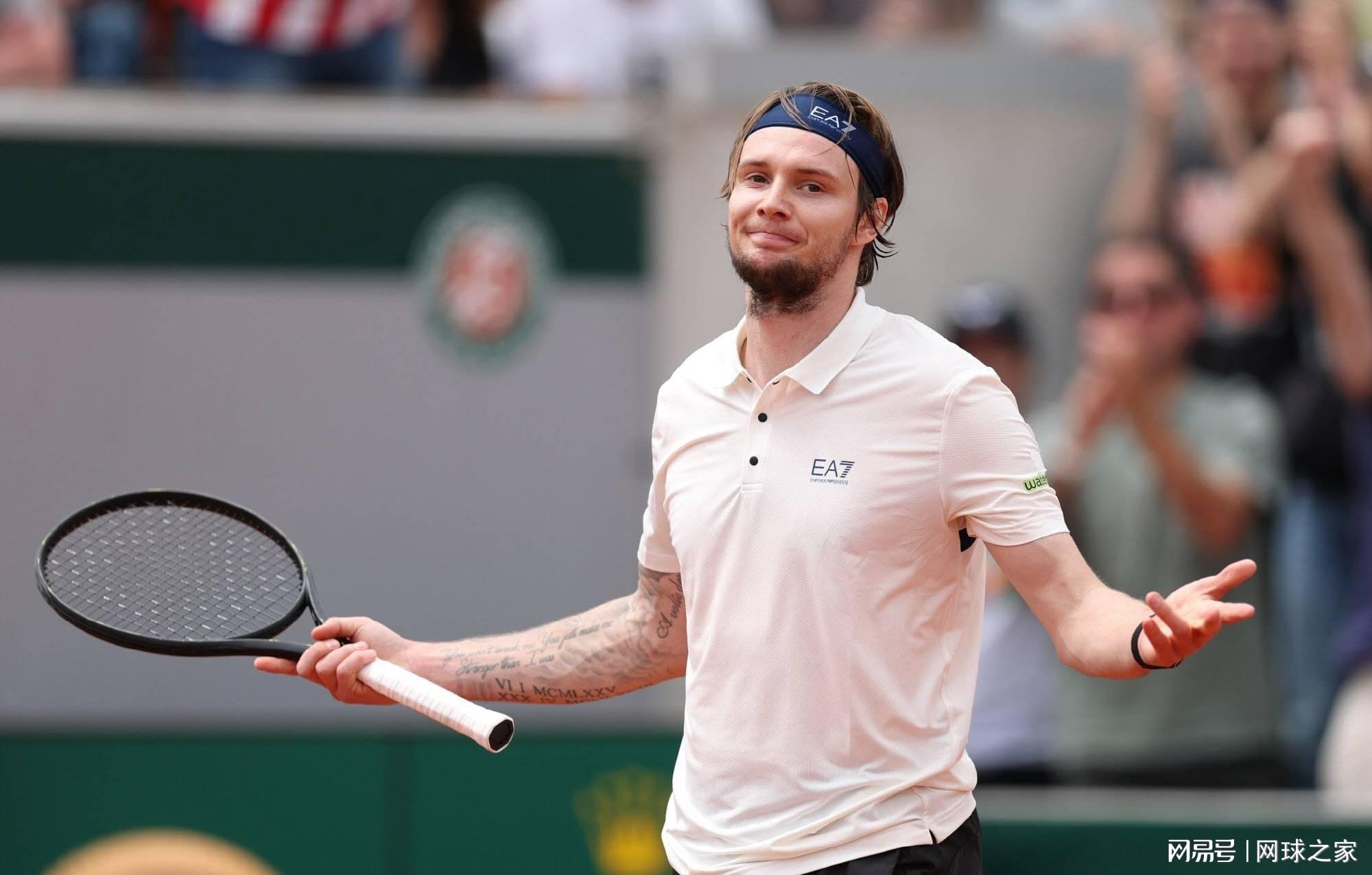 地第二个拿, 想当年他也 地第二个拿, 想当年他也