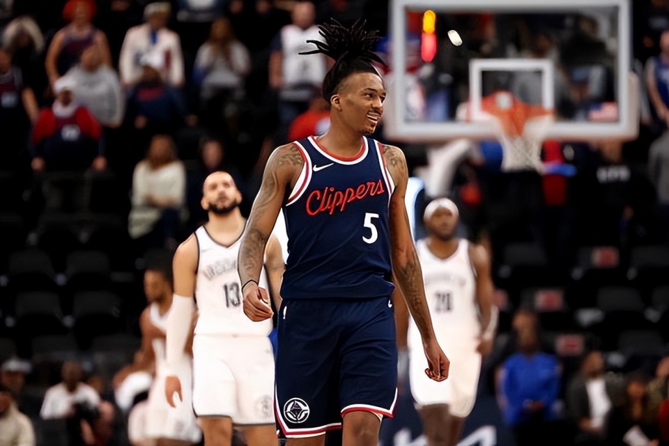 cm, 裁掉后, 而根据Ho cm, 裁掉后, 而根据Ho