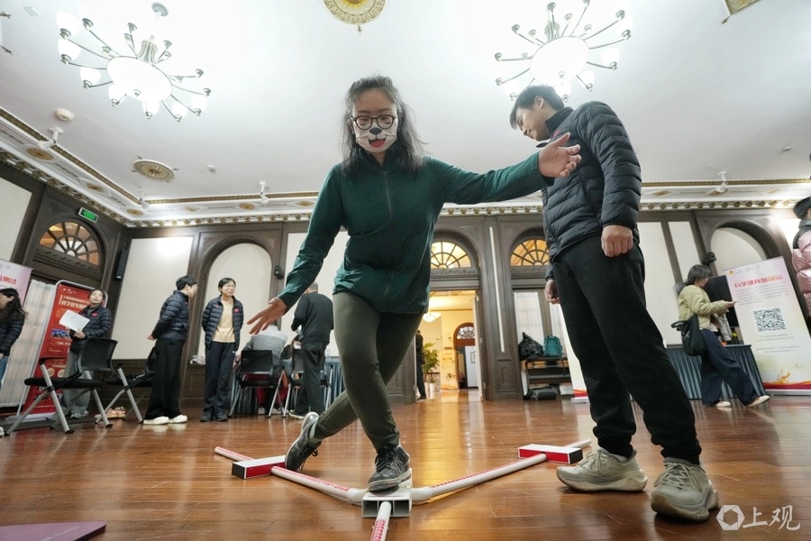 Ox, 拖了后腿哦, 代发展